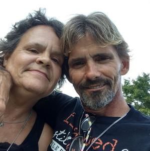 Meet your Posher, Pella